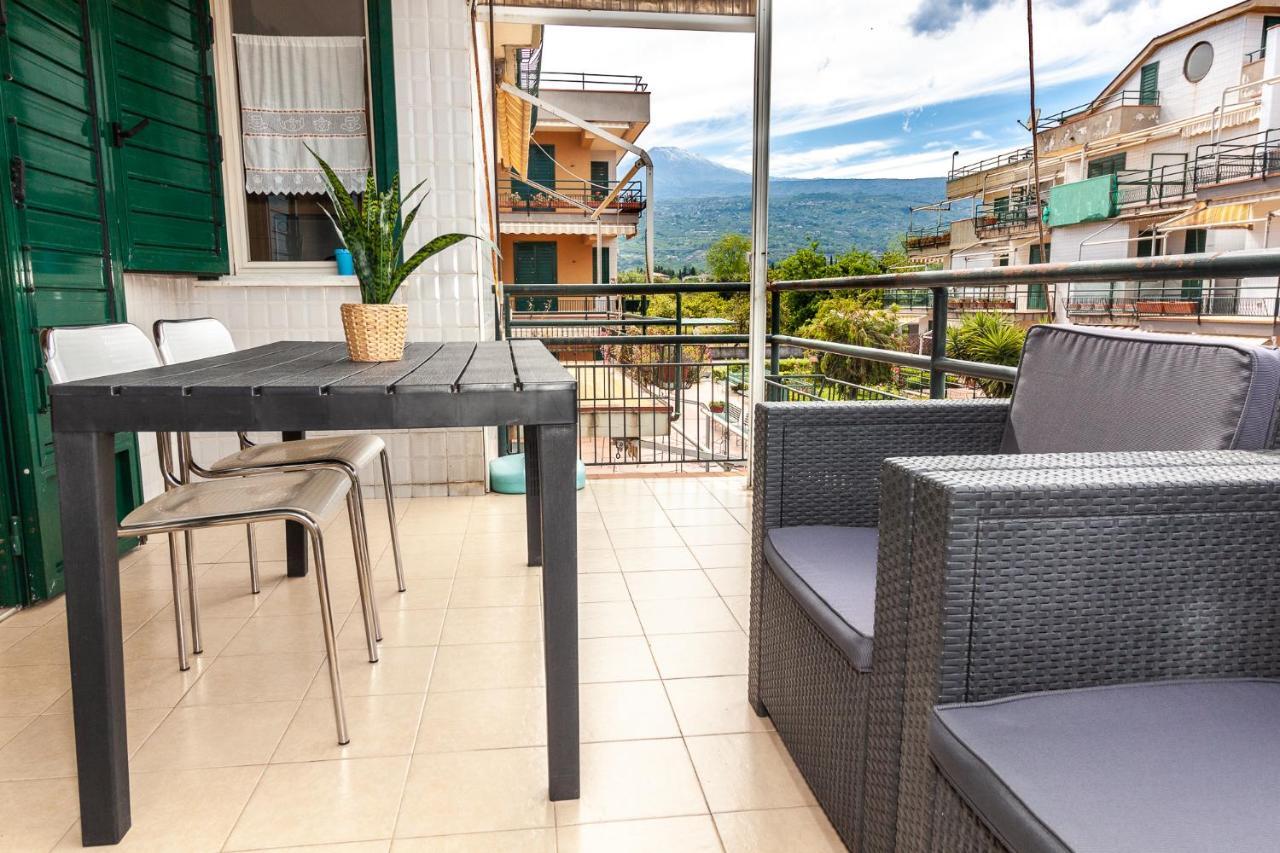 Stella Marina Apartman Mascali Kültér fotó