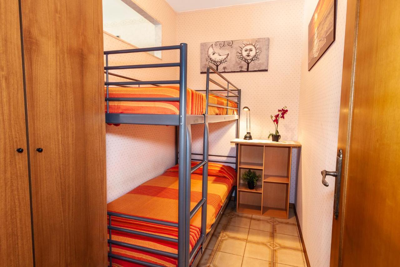 Stella Marina Apartman Mascali Kültér fotó