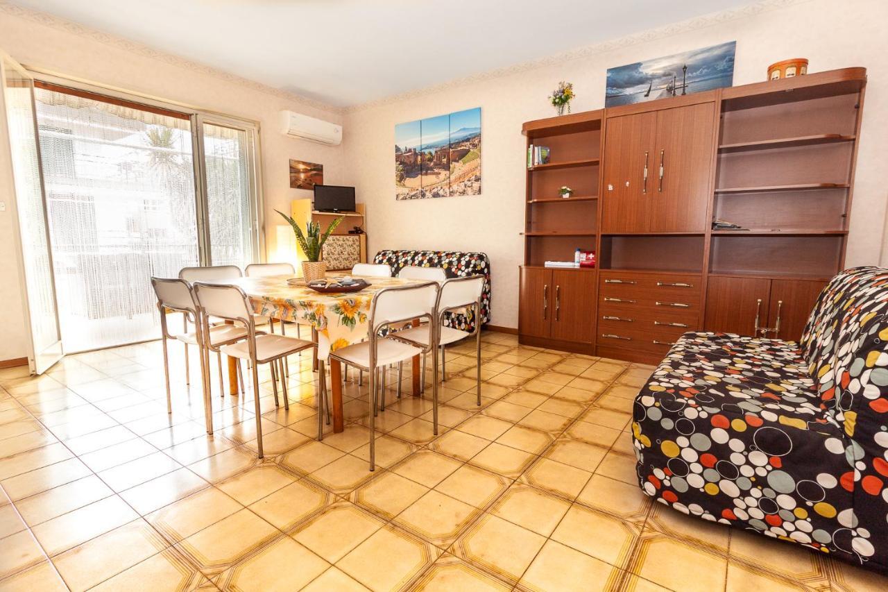 Stella Marina Apartman Mascali Kültér fotó